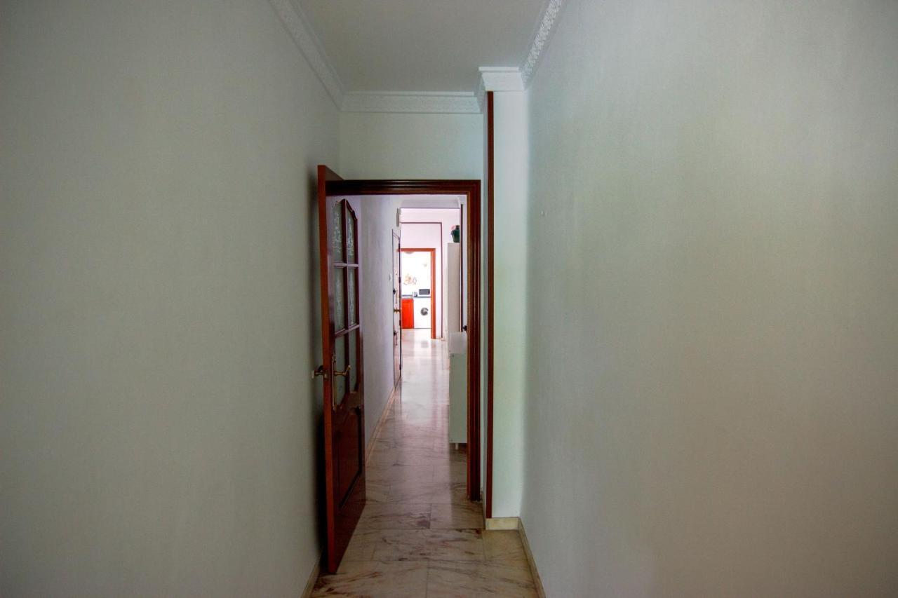 Rentalsevilla Centrico Apartamento Junto Al Guadalquivir Con Parking Coche Mediano Exterior foto